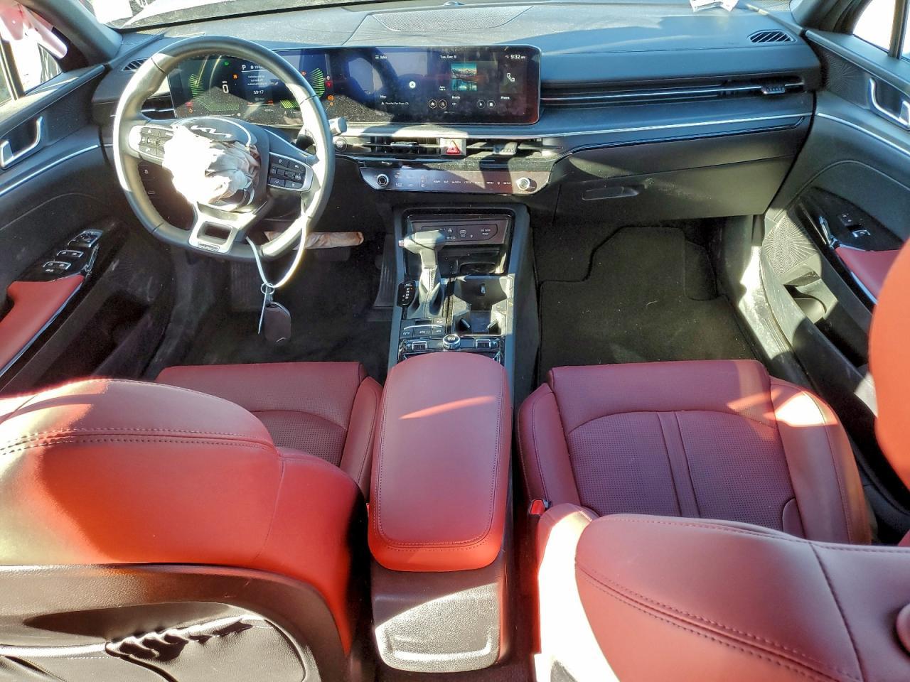 2025 KIA K5