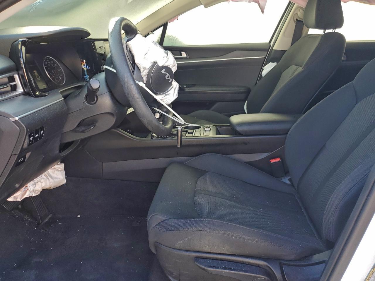 2023 KIA K5