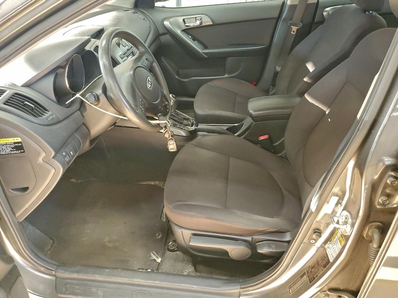 2013 KIA FORTE