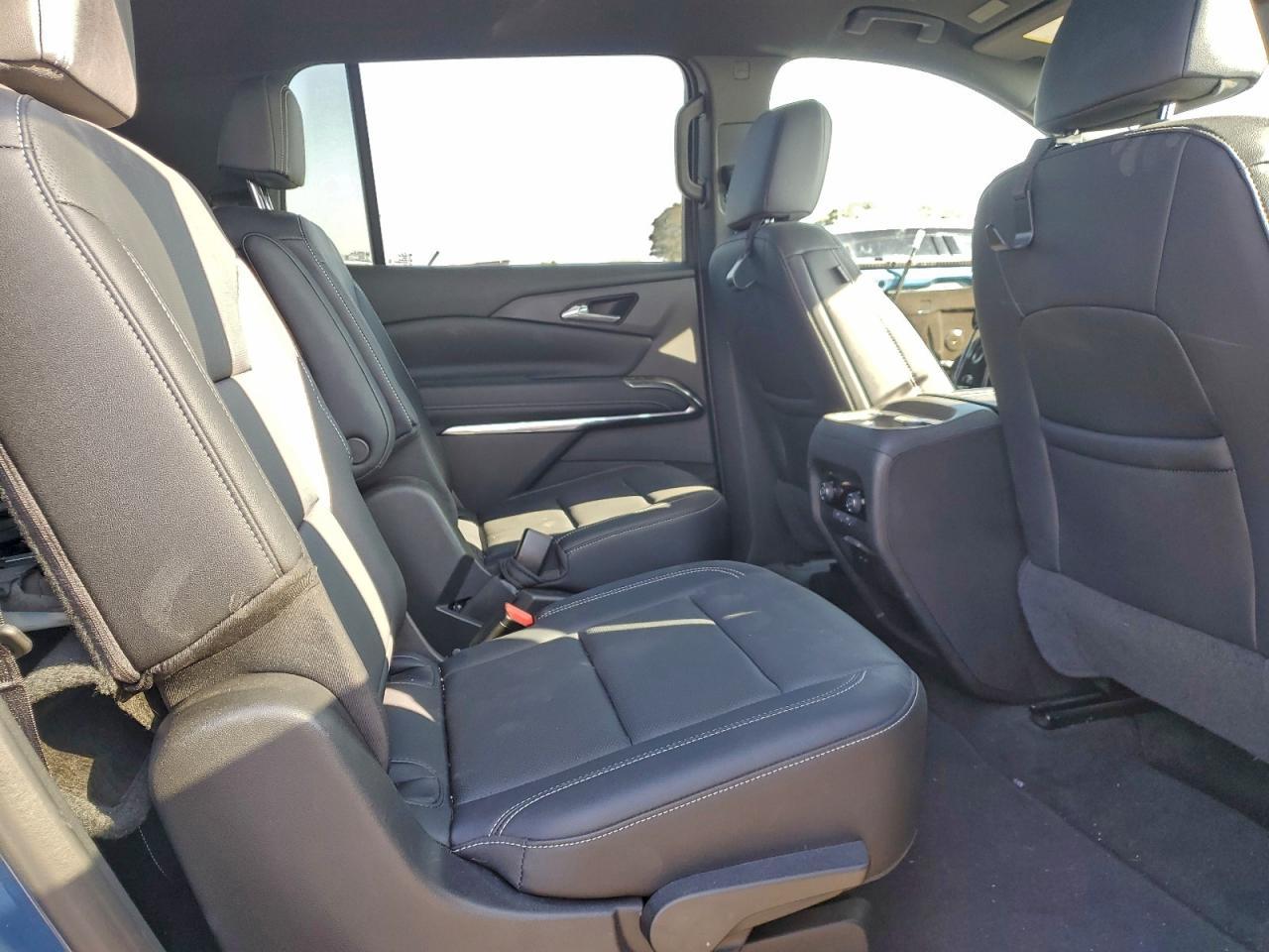 2025 CHEVROLET TRAVERSE