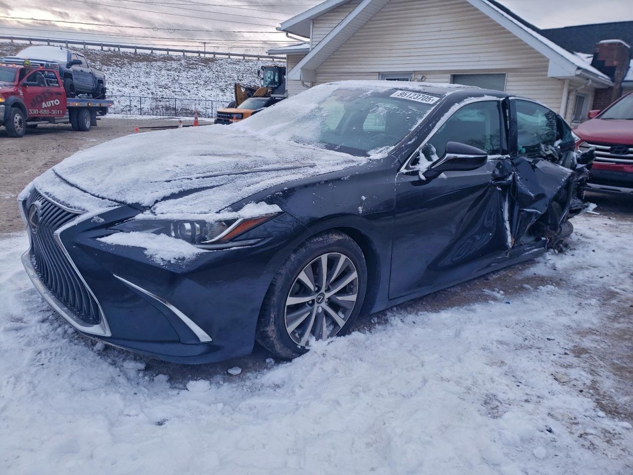 2021 LEXUS ES 350