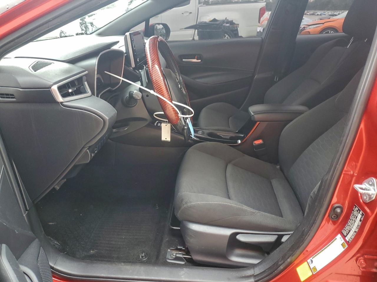 2021 TOYOTA COROLLA