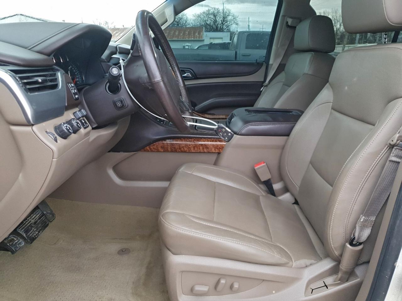2015 CHEVROLET Suburban