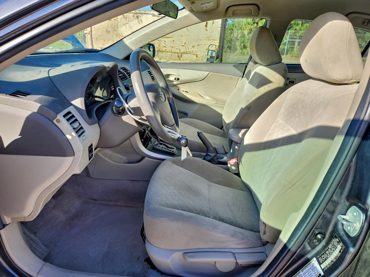 2009 TOYOTA COROLLA