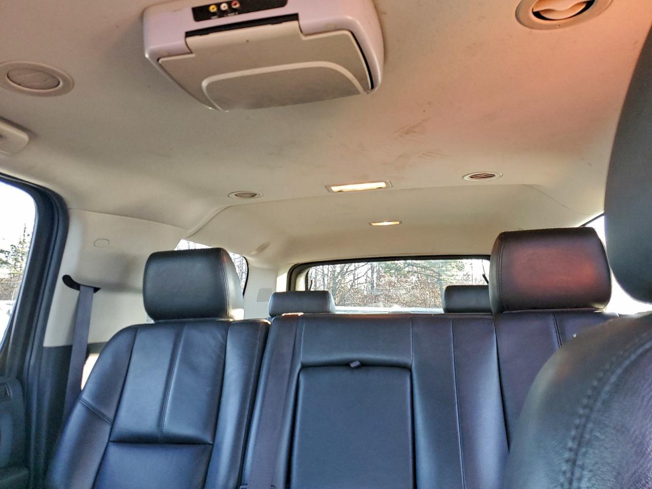 2012 CHEVROLET Suburban
