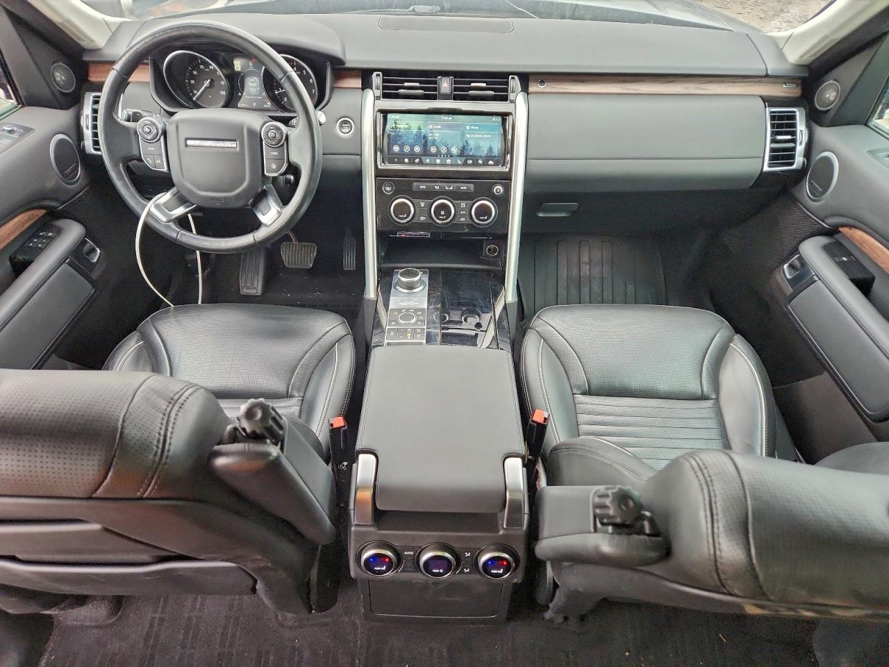2017 LAND ROVER Discovery