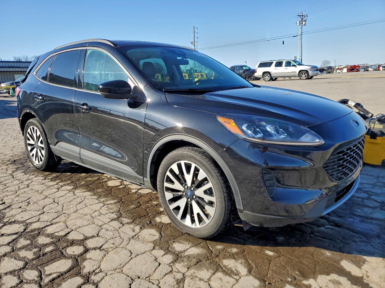 2020 FORD ESCAPE