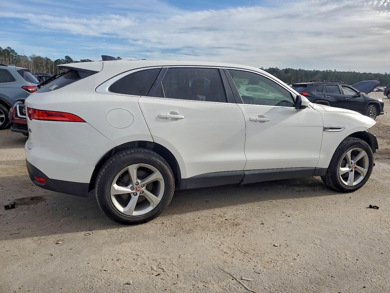 2020 JAGUAR F-Pace