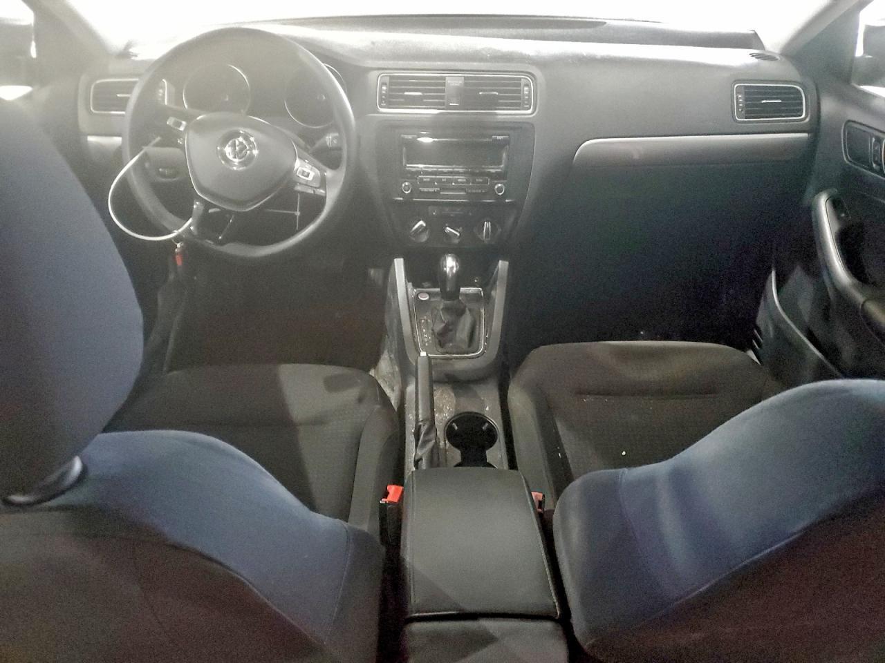 2015 VOLKSWAGEN JETTA