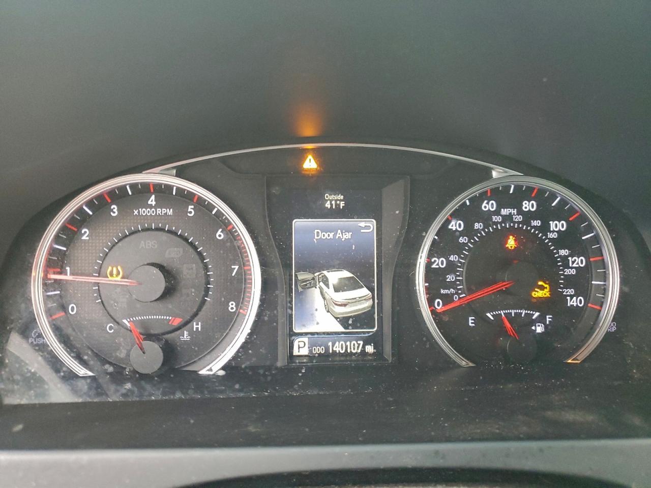 2015 TOYOTA CAMRY
