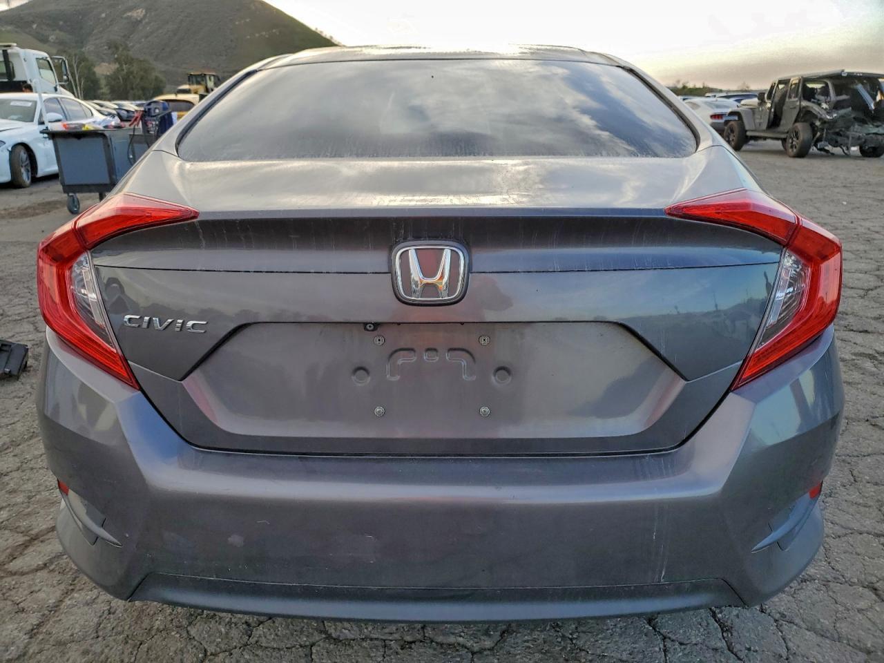 2016 HONDA CIVIC