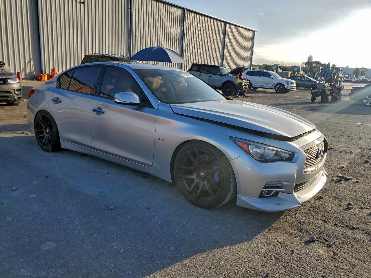 2017 INFINITI Q50