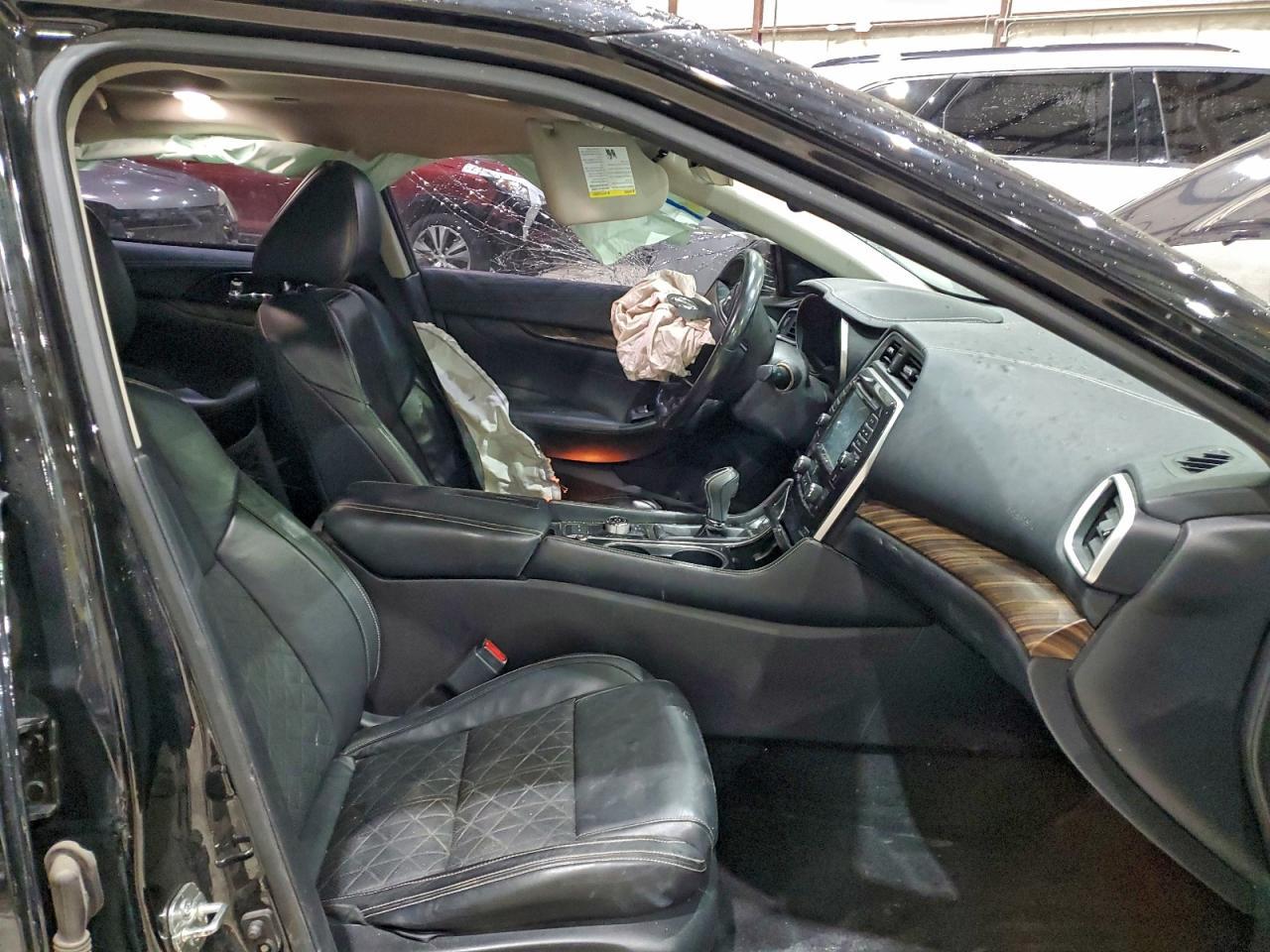 2018 NISSAN Maxima