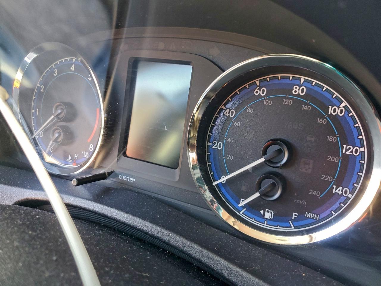 2019 TOYOTA COROLLA