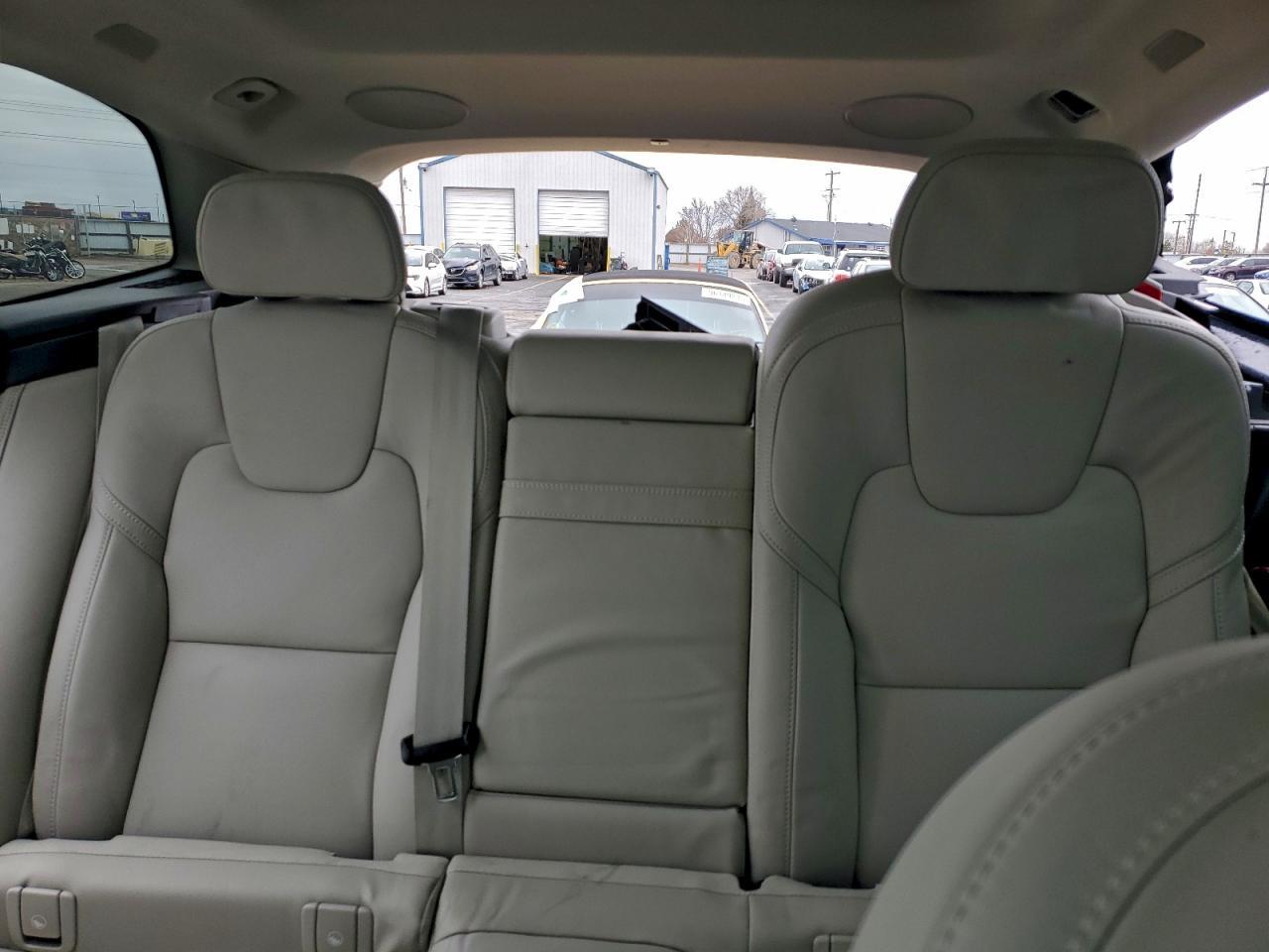 2021 VOLVO XC60