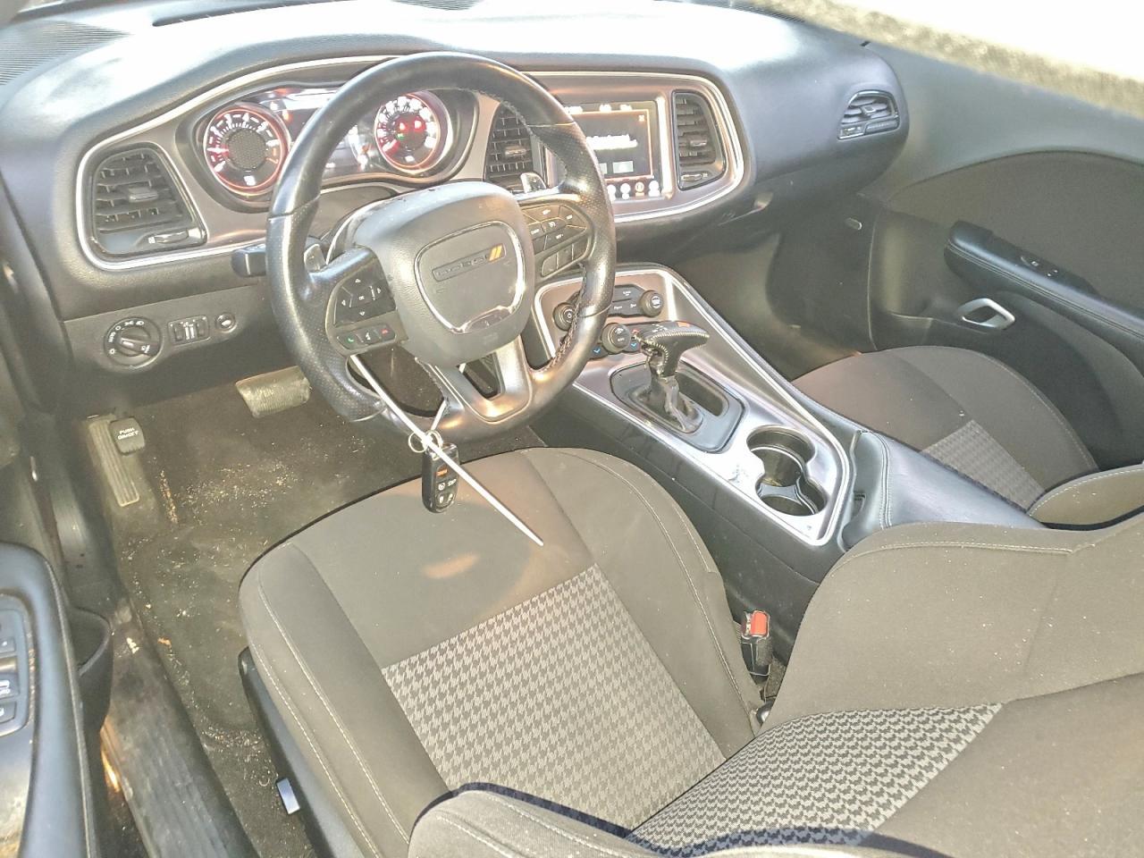 2021 DODGE Challenger