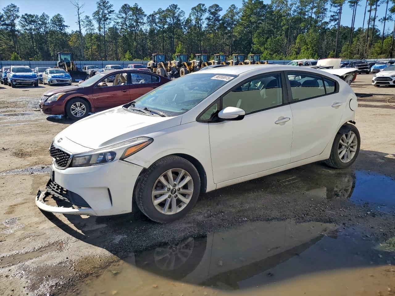 2017 KIA FORTE