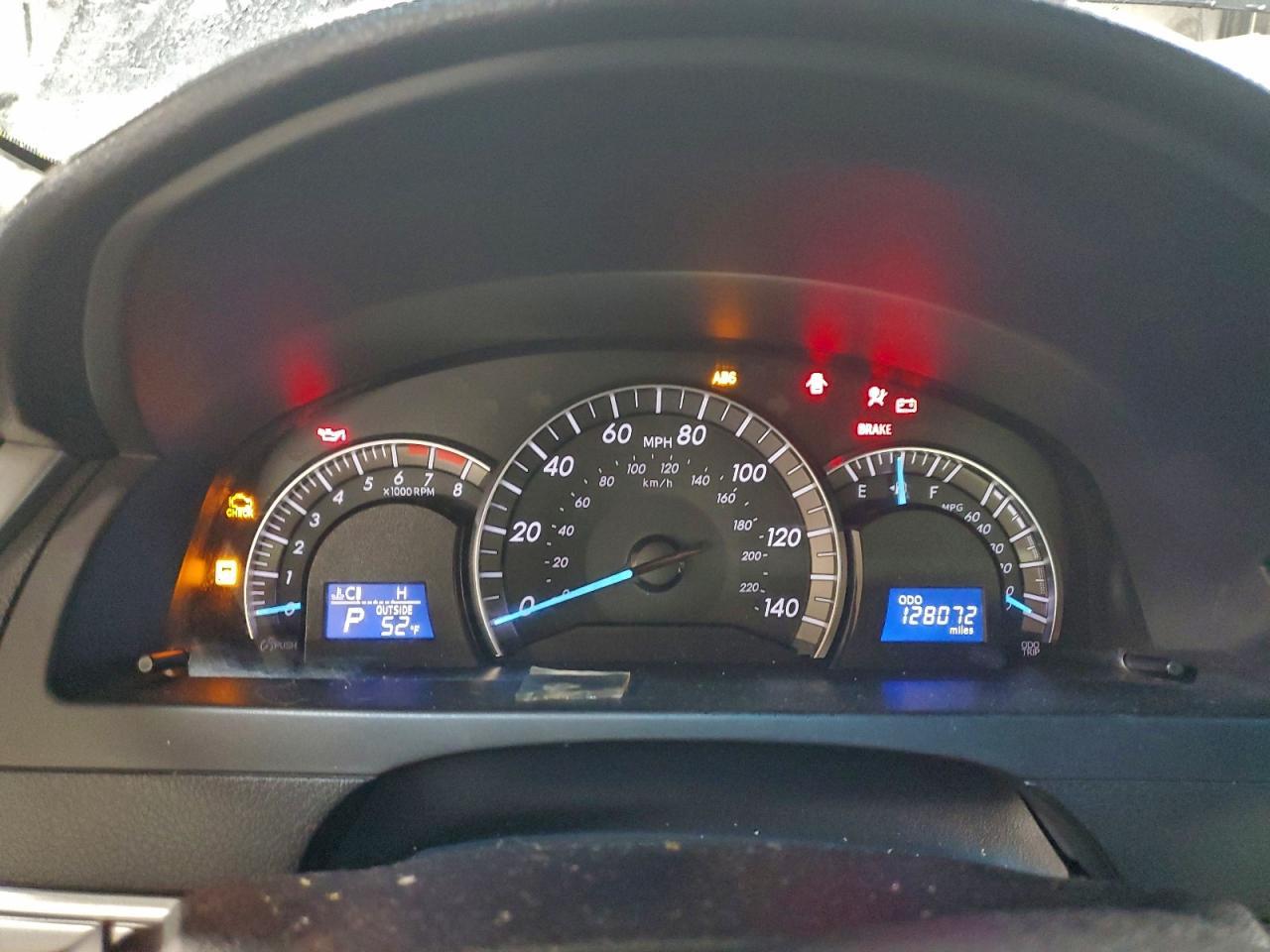 2012 TOYOTA CAMRY