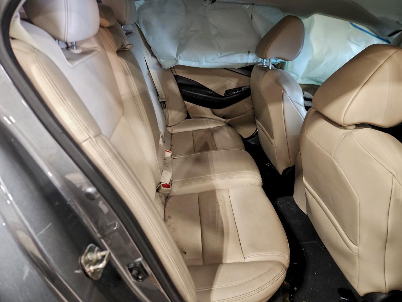 2017 NISSAN Maxima