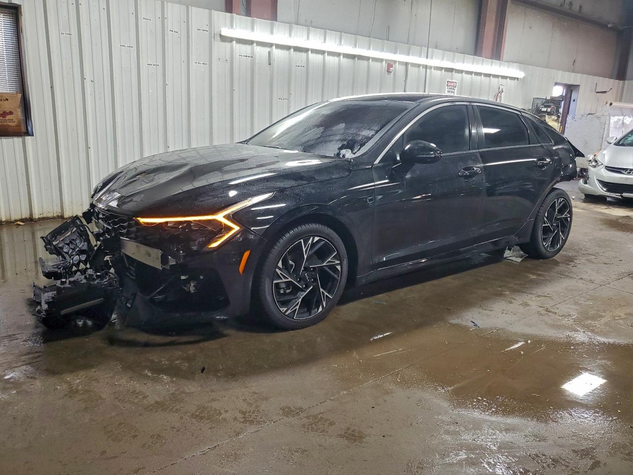 2025 KIA K5