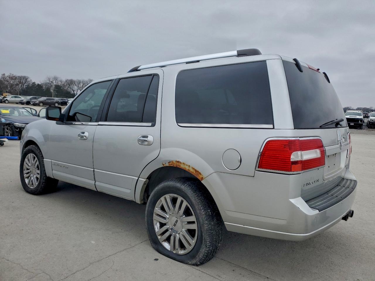 2010 LINCOLN Navigator