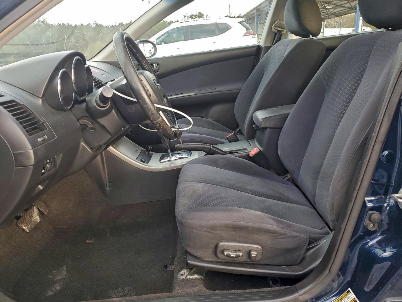 2006 NISSAN ALTIMA