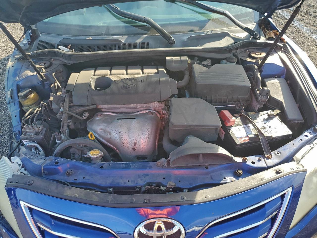 2011 TOYOTA CAMRY