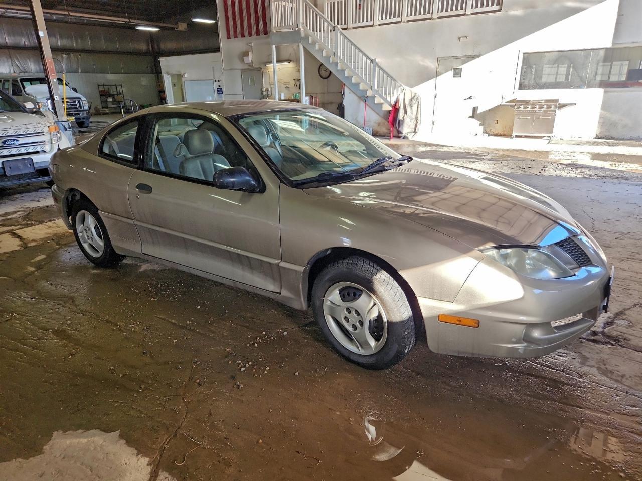 2004 PONTIAC SUNFIRE