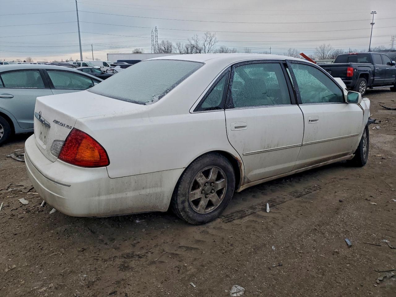 2000 TOYOTA Avalon