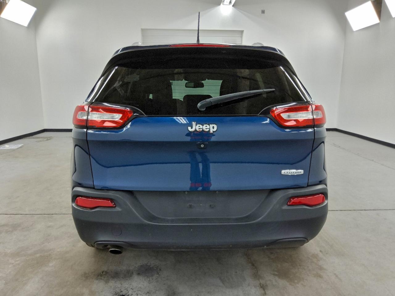 2018 JEEP CHEROKEE