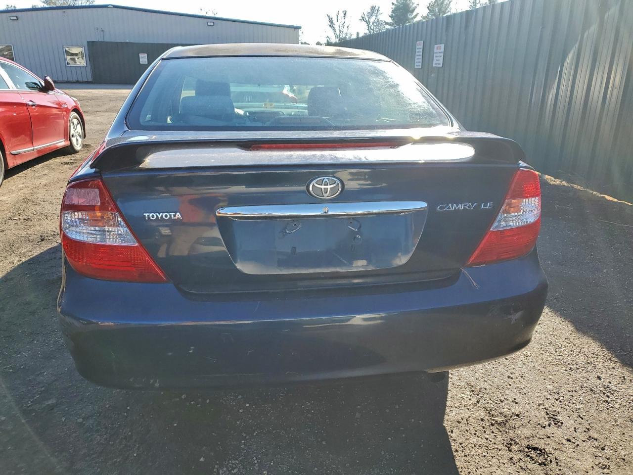 2004 TOYOTA CAMRY