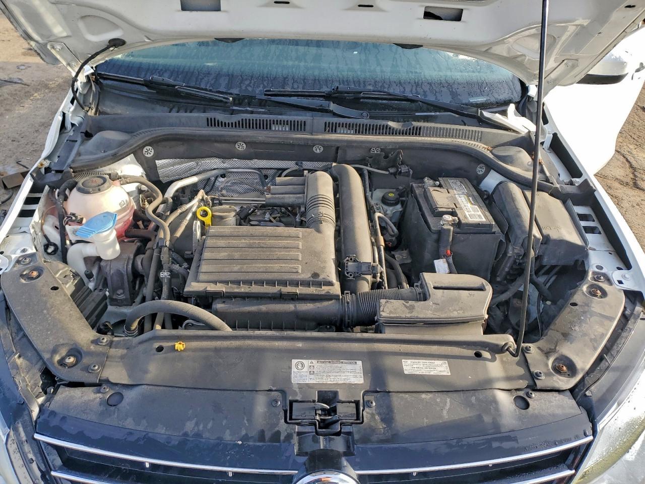 2018 VOLKSWAGEN JETTA