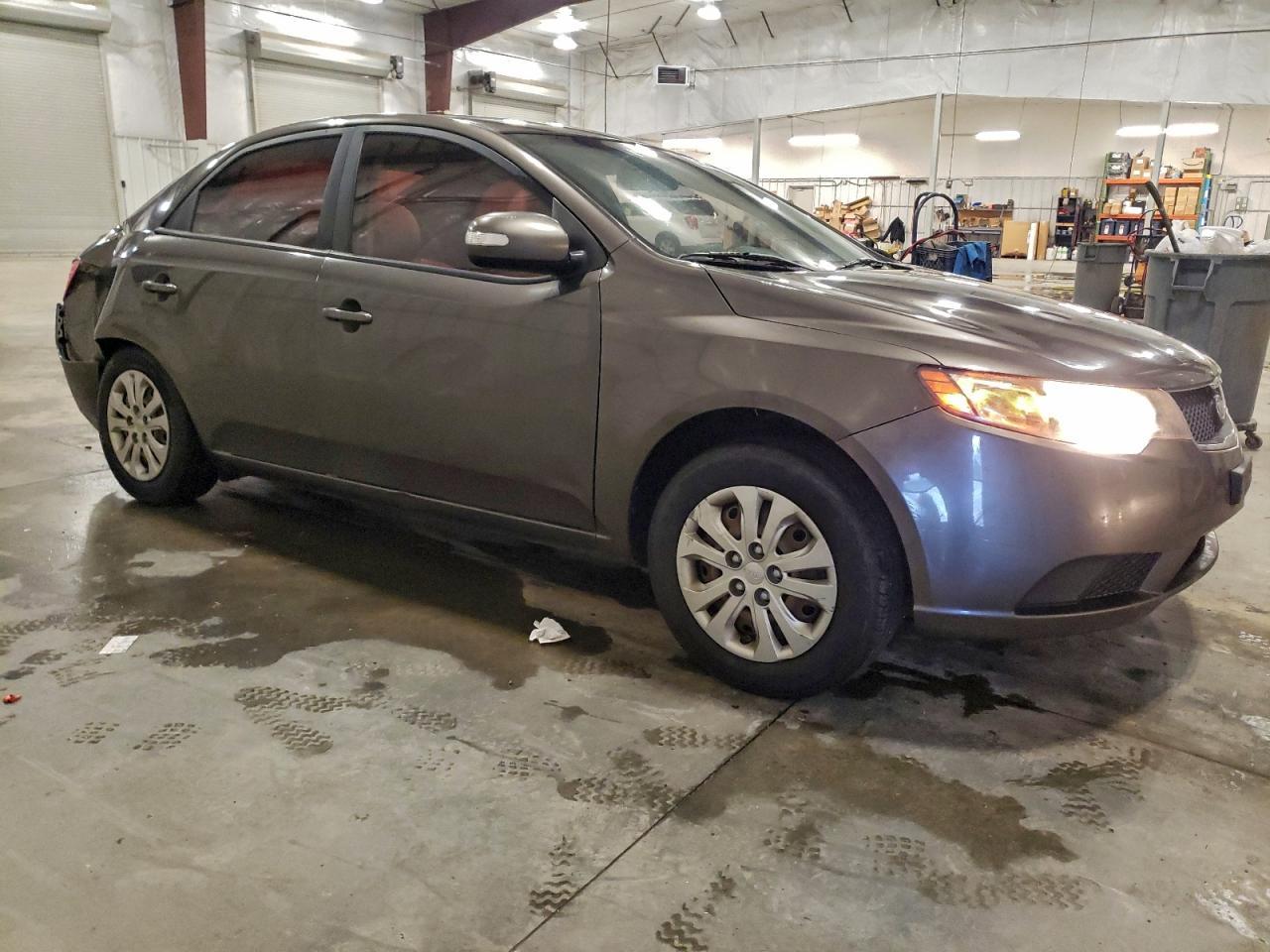 2010 KIA FORTE