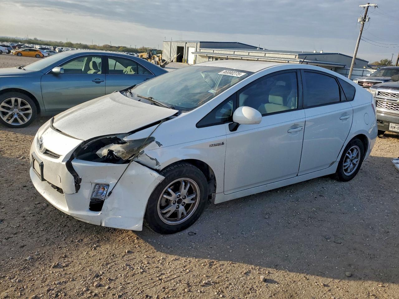 2011 TOYOTA PRIUS