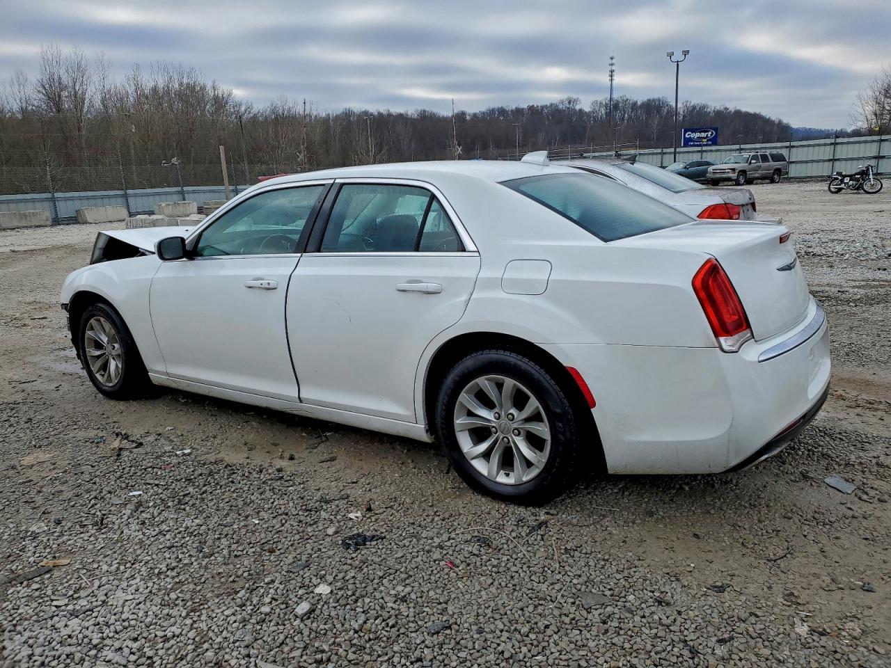 2015 CHRYSLER 300
