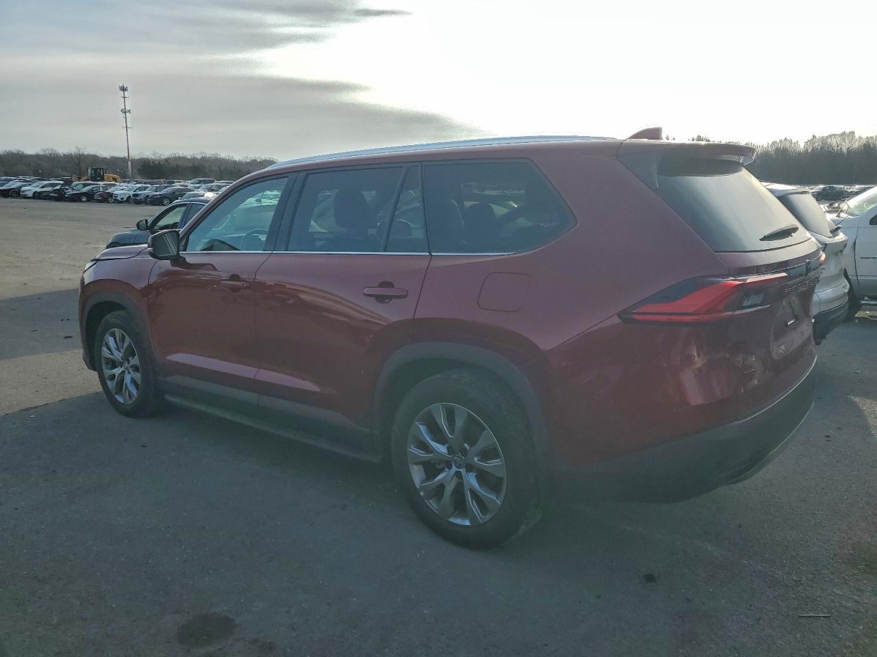 2024 TOYOTA HIGHLANDER