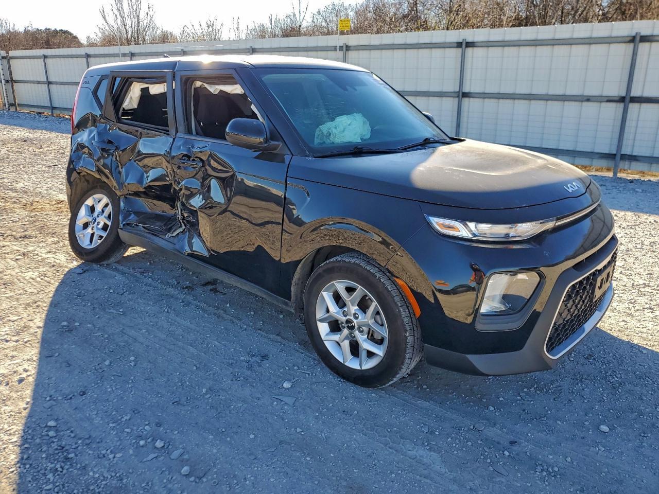 2022 KIA SOUL