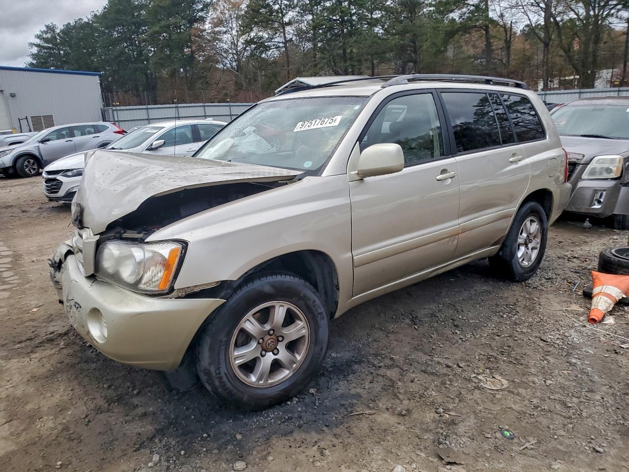 2002 TOYOTA HIGHLANDER