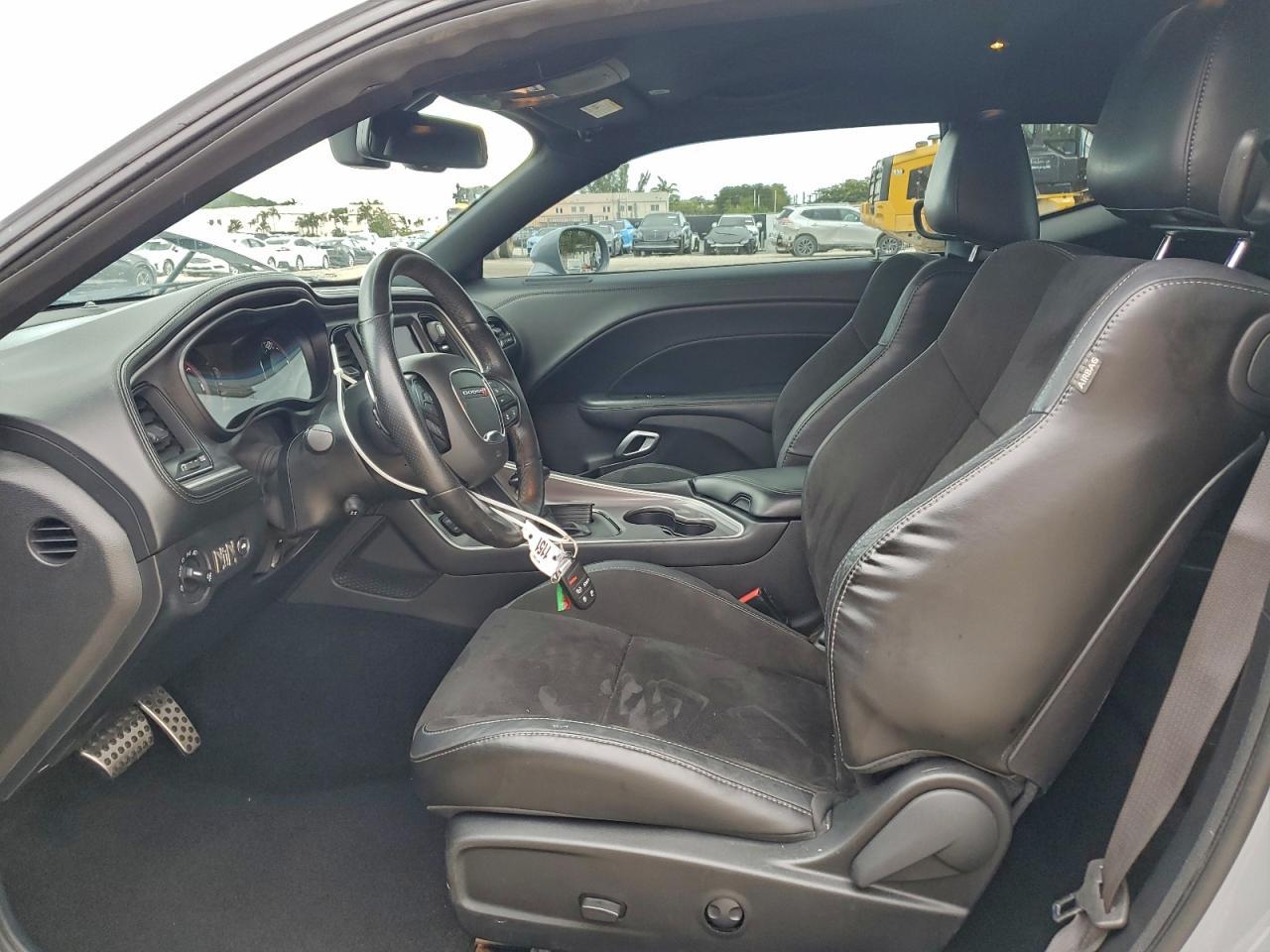 2022 DODGE Challenger