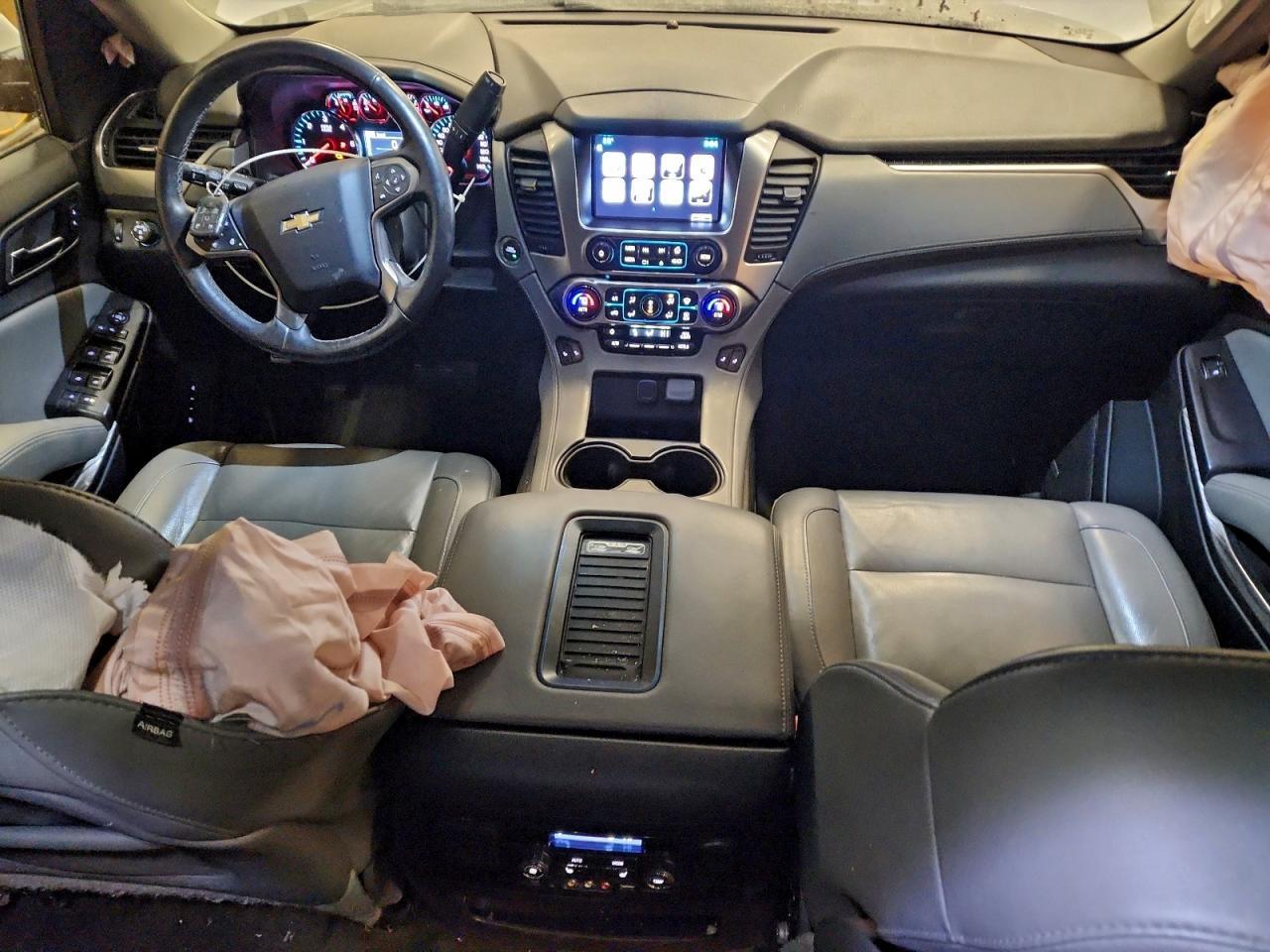 2015 CHEVROLET Suburban