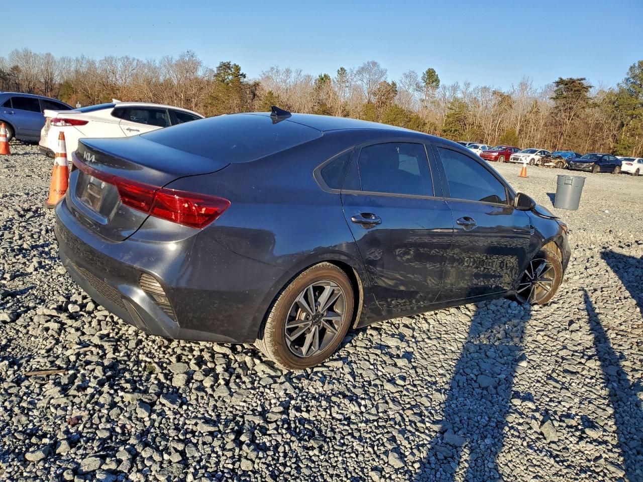 2023 KIA FORTE