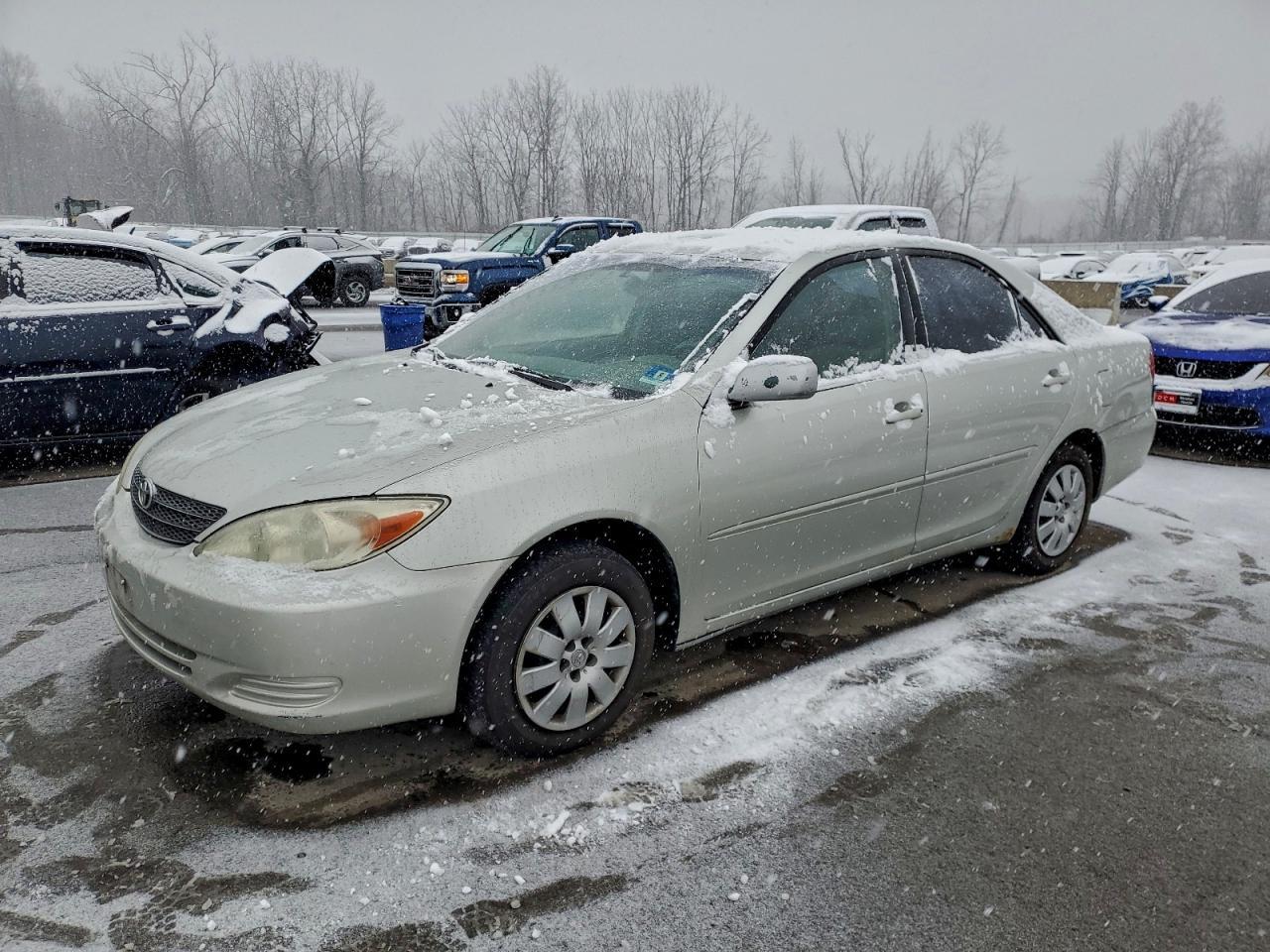2002 TOYOTA CAMRY