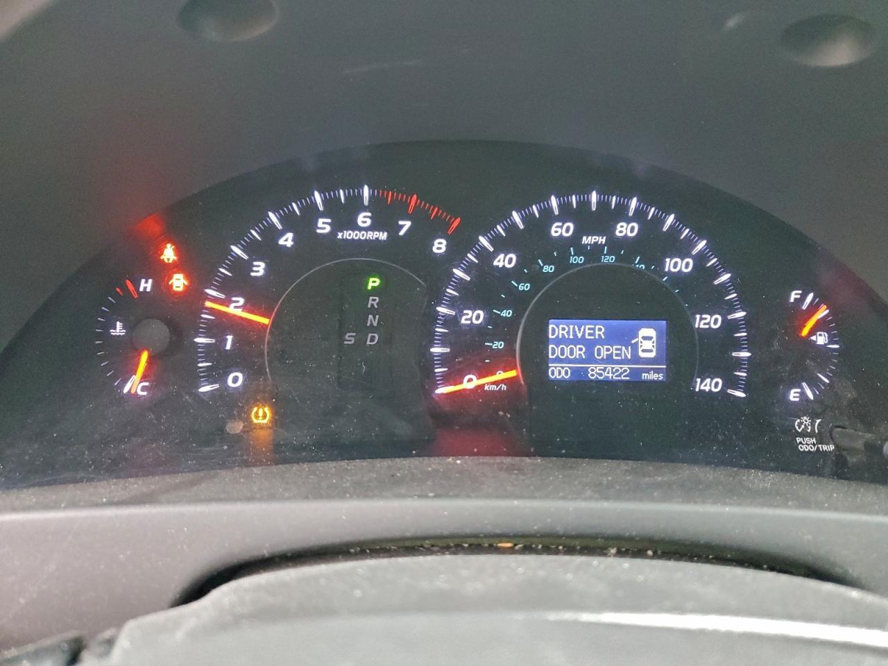 2011 TOYOTA CAMRY