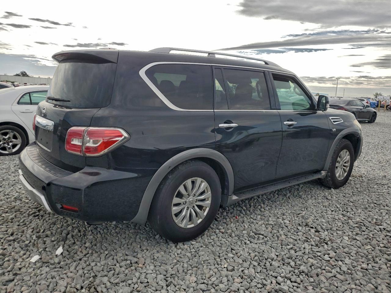 2017 NISSAN Armada