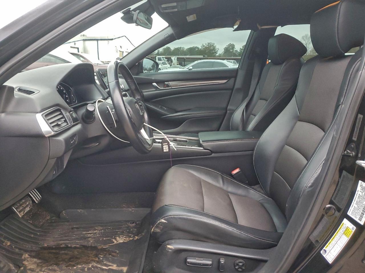 2018 HONDA ACCORD