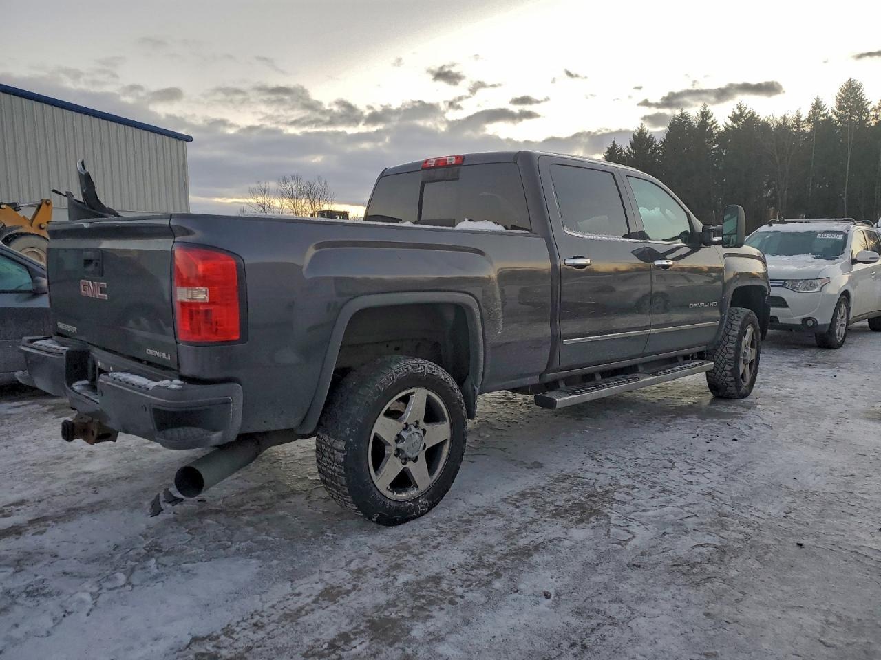 2015 GMC Sierra