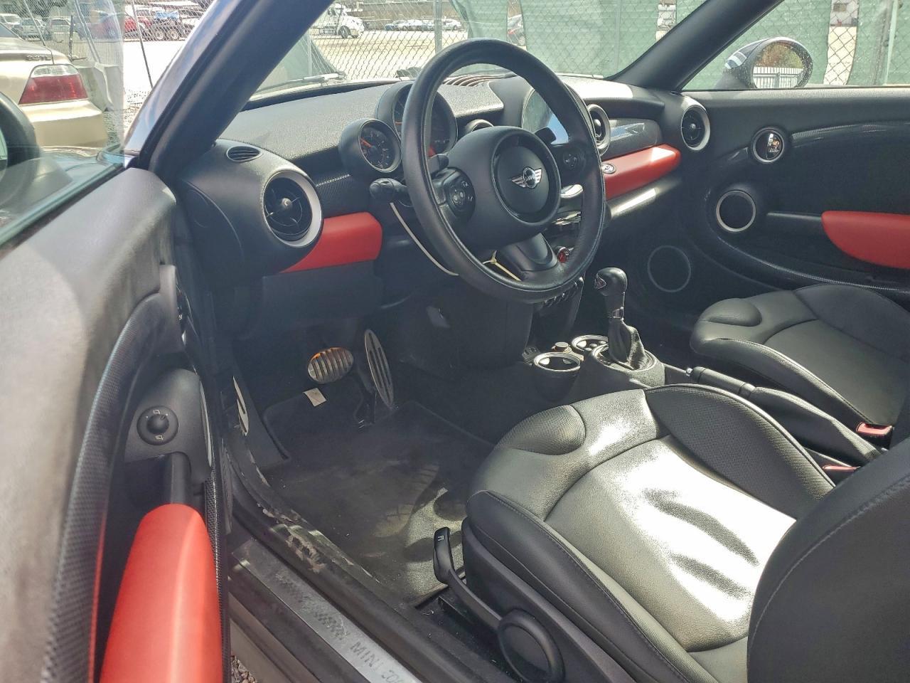 2015 MINI Roadster
