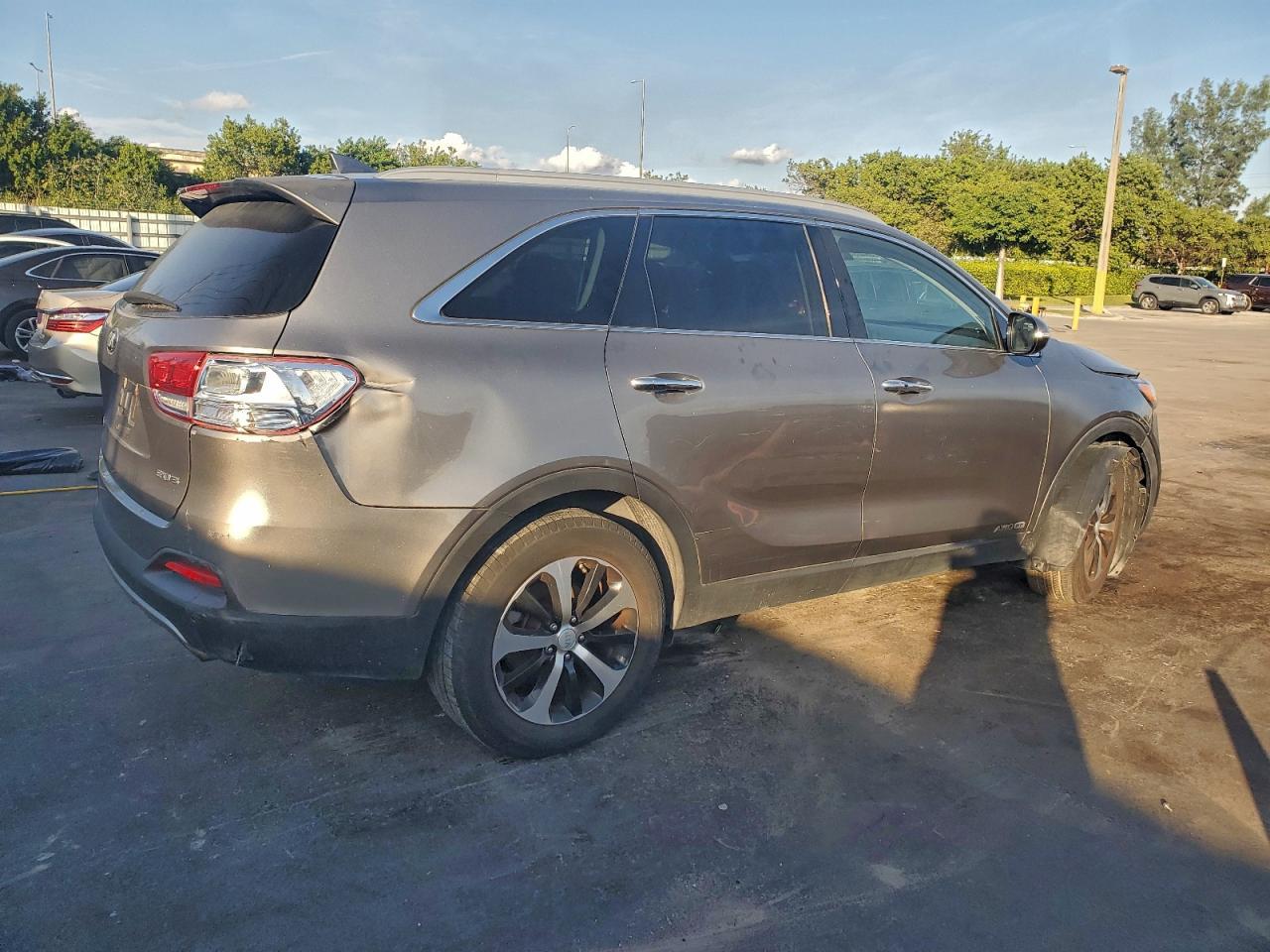 2017 KIA SORENTO