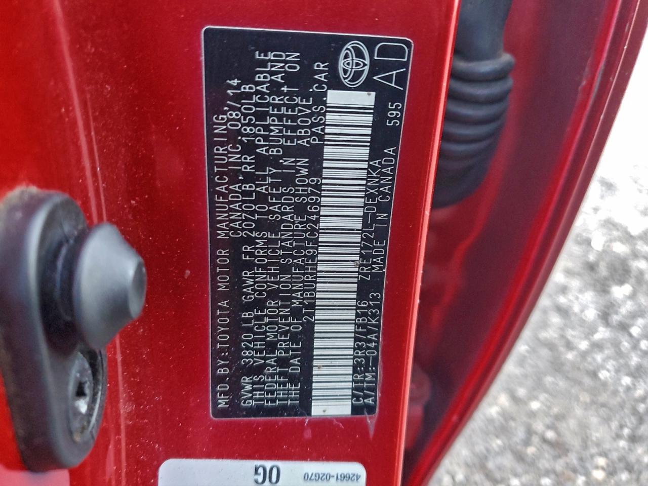 2015 TOYOTA COROLLA