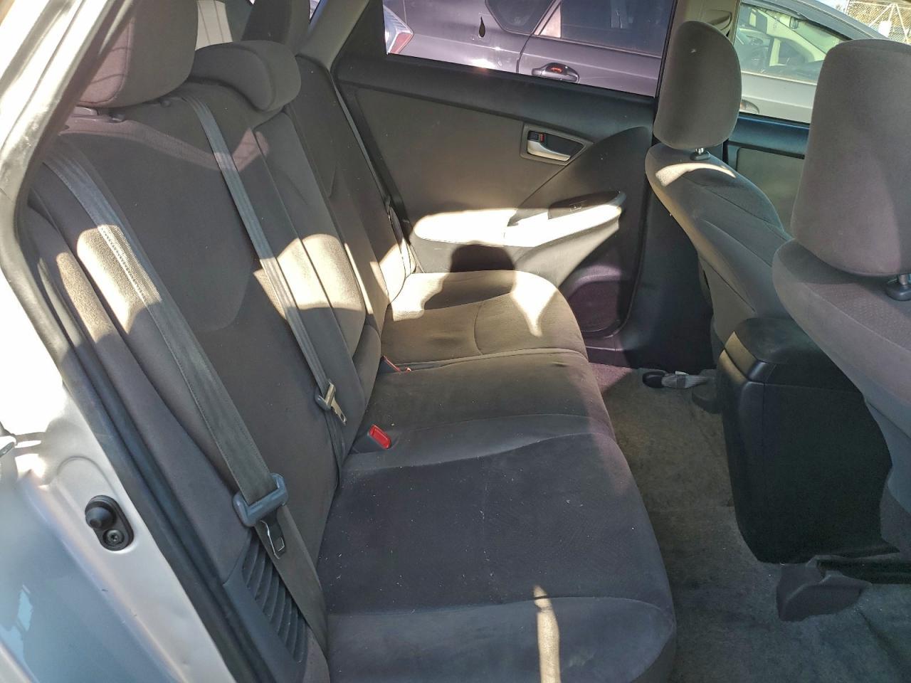 2015 TOYOTA PRIUS
